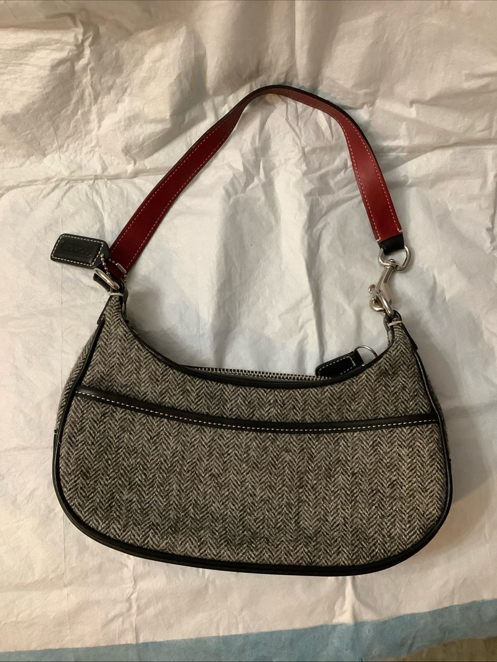 Coach 9398 Vintage Y2K Soho Baguette Herringbone Wool Leather Bag Gray/Black - Picture 4 of 16